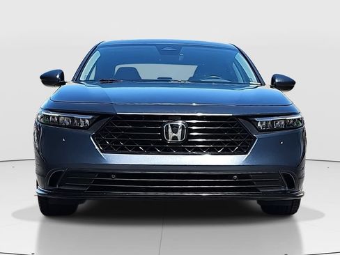 Used 2024 Honda Accord EX-L image 2