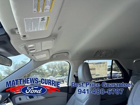 New 2026 Ford Explorer Active w/ Active Comfort Package RWD image 11