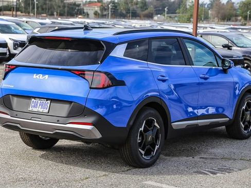 New 2026 Kia Sportage EX FWD image 9