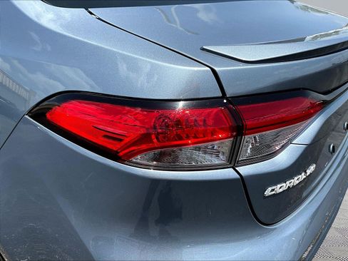 Used 2021 Toyota Corolla SE FWD image 22