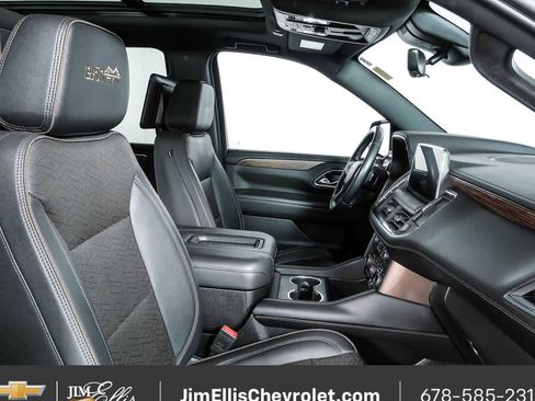 Certified 2023 Chevrolet Tahoe High Country AWD/4WD image 24
