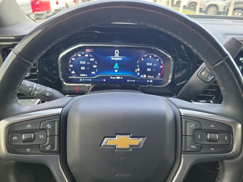Used 2024 Chevrolet Silverado 2500 LTZ AWD/4WD image 21