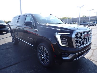 New 2026 GMC Yukon XL Denali w/ Sun & Power Step Package