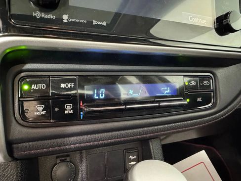 Used 2017 Toyota Corolla SE 50th Anniversary image 20