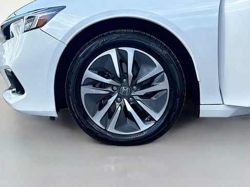 Used 2022 Honda Accord EX-L image 41