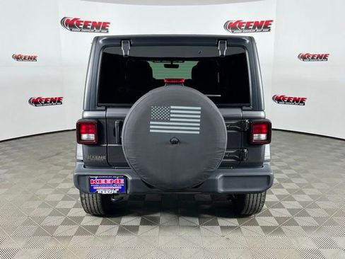 Used 2022 Jeep Wrangler Unlimited Sport AWD/4WD image 7