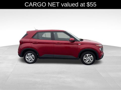 Used 2023 Hyundai Venue SE image 6