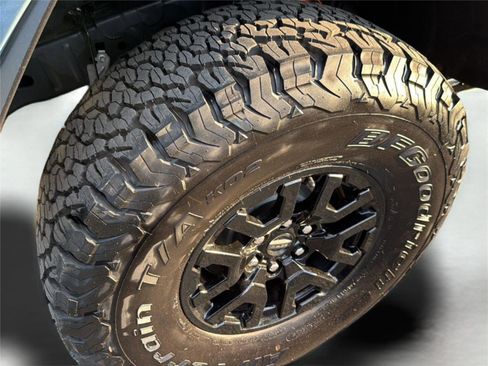 Used 2024 Ford Bronco Raptor AWD/4WD image 36