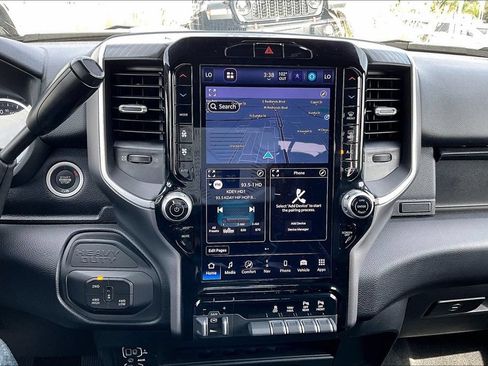 Certified 2026 RAM 2500 Big Horn AWD/4WD image 34