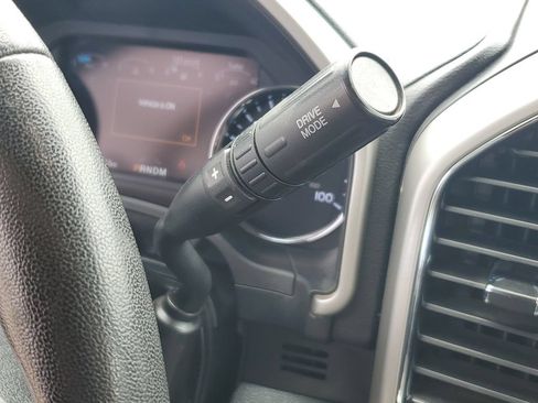 Used 2020 Ford F350 Lariat AWD/4WD image 28