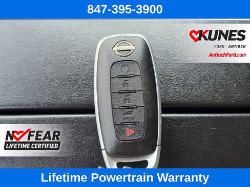 Used 2025 Nissan Rogue SV image 53