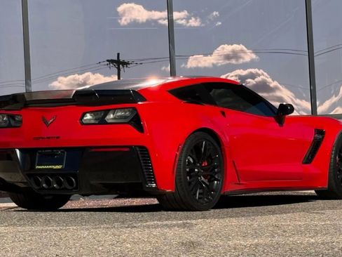 Used 2016 Chevrolet Corvette Z06 image 12