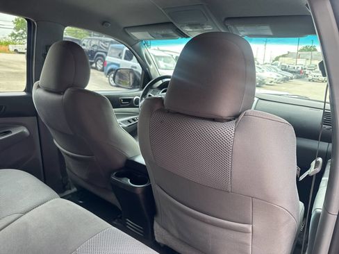 Used 2012 Toyota Tacoma 4x4 Double Cab w/ TRD Sport Pkg image 13