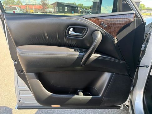 Used 2017 Nissan Armada Platinum AWD/4WD image 8