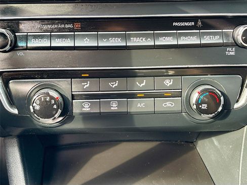 Used 2019 Kia Optima LX image 14