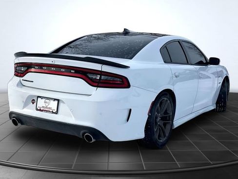 Used 2018 Dodge Charger R/T Scat Pack w/ Dynamics Package RWD image 11