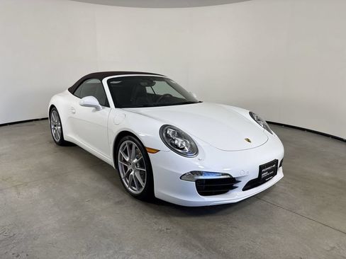 Used 2014 Porsche 911 Carrera 4S AWD/4WD image 9