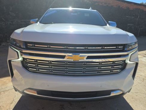 Certified 2023 Chevrolet Suburban Premier AWD/4WD image 2