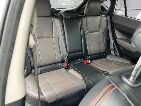 Used 2025 Subaru Crosstrek 2.5i Limited w/ Crosstrek Mirror Package image 16
