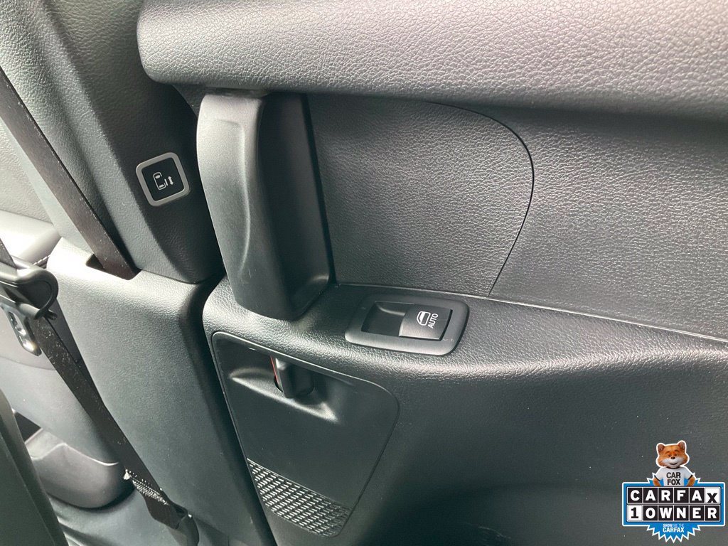 Used 2023 Chrysler Pacifica Limited w/ Uconnect Theater Family Group FWD image 67