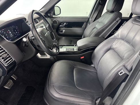Used 2022 Land Rover Range Rover Westminster Edition image 4