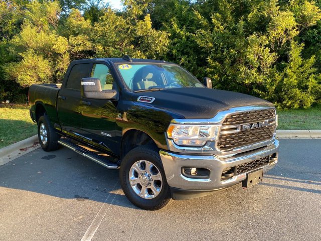 Used 2024 RAM 2500 Big Horn AWD/4WD image 1