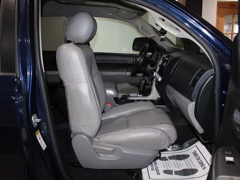 Used 2012 Toyota Tundra 2WD CrewMax w/ SR5 Pkg image 28