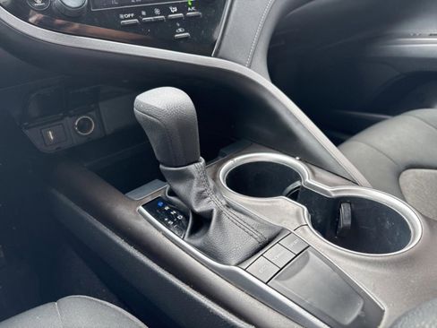Used 2023 Toyota Camry LE image 22
