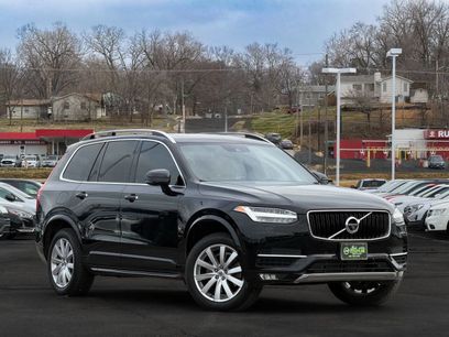 Used 2018 Volvo XC90 T6 Momentum w/ Convenience Package