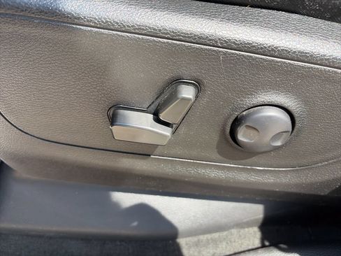Used 2022 RAM 1500 Big Horn RWD image 43