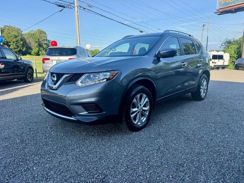 Used 2016 Nissan Rogue SV w/ SV Premium Package AWD/4WD image 6