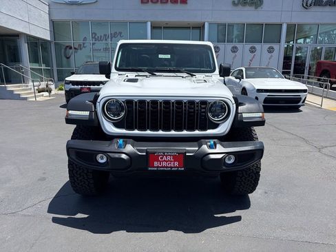 Certified 2025 Jeep Wrangler Unlimited Rubicon 4xe w/ Convenience Group AWD/4WD image 2
