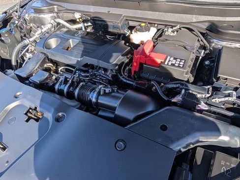 Certified 2025 Acura RDX SH-AWD w/ Advance Package image 27