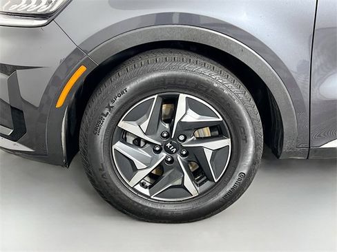 Used 2021 Kia Sorento EX image 29