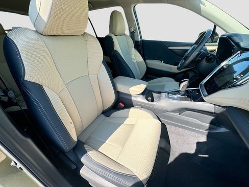 Certified 2025 Subaru Outback Premium AWD/4WD image 36