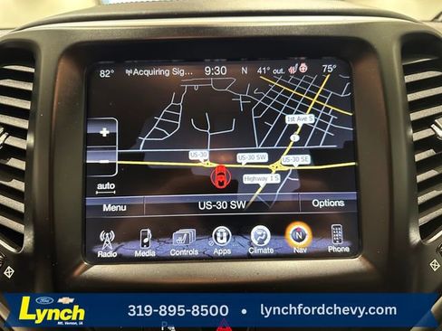 Used 2018 Jeep Cherokee Overland image 4