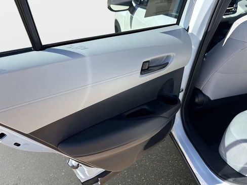 New 2026 Toyota Corolla Cross LE image 11