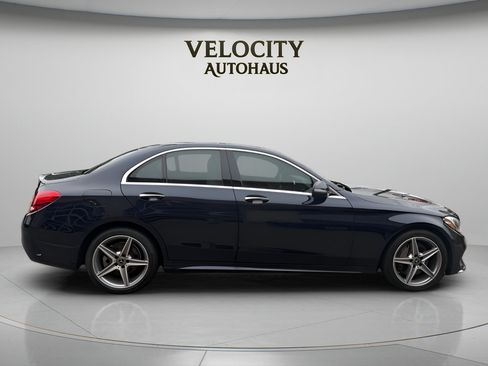 Used 2018 Mercedes-Benz C 300 4MATIC Sedan image 7