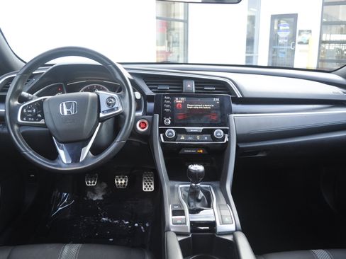 Used 2020 Honda Civic Sport image 14