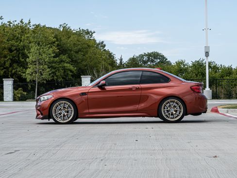Used 2019 BMW M2 Competition RWD image 6