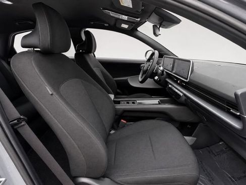 Used 2024 Hyundai Ioniq 6 SE AWD/4WD image 23