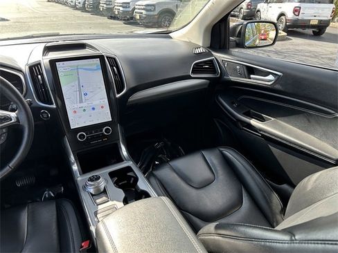 Certified 2021 Ford Edge Titanium w/ Cargo Accessory Package image 17