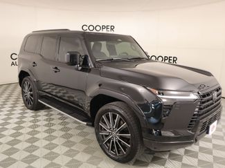 Used 2025 Lexus GX 550 w/ Accessory Package (Z1) video 1