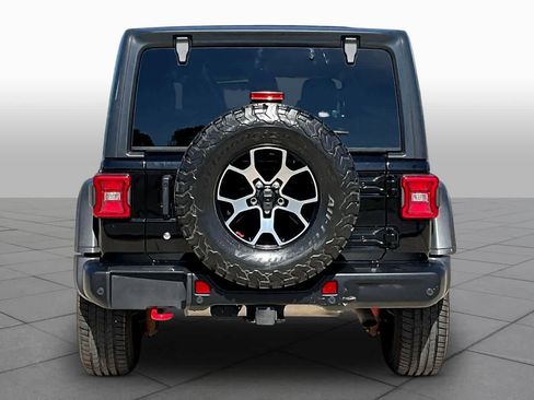 Used 2018 Jeep Wrangler Unlimited Rubicon AWD/4WD image 5
