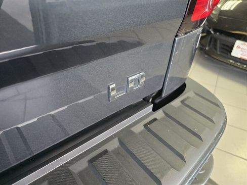 Used 2019 Chevrolet Silverado 1500 LT w/ All Star Edition AWD/4WD image 34