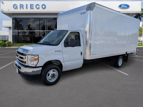 New 2026 Ford E-350 and Econoline 350 Super Duty w/ Power Equipment Group RWD image 3