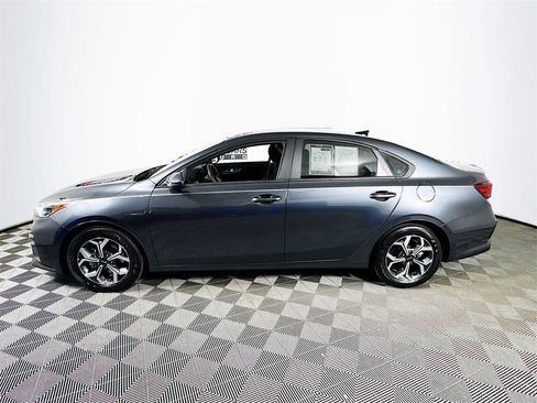 Used 2021 Kia Forte LXS image 4