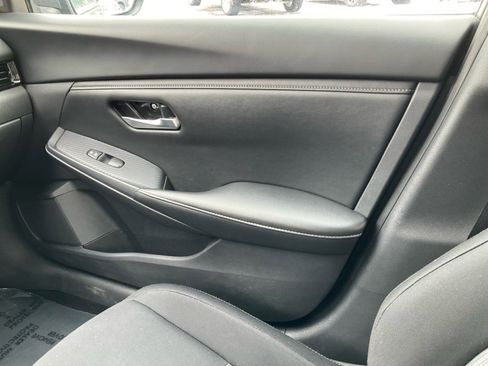 Used 2024 Nissan Sentra SV image 16