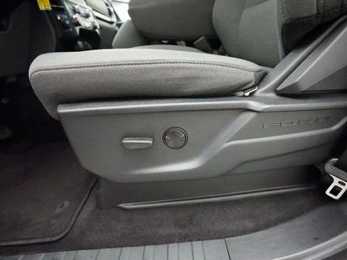 Used 2025 Ford F150 XLT w/ Equipment Group 301A Standard image 27