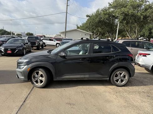 Used 2023 Hyundai Kona SEL FWD image 8